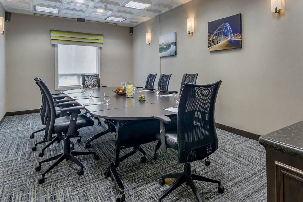 Hampton Inn & Suites Edmonton/West Bagian luar foto
