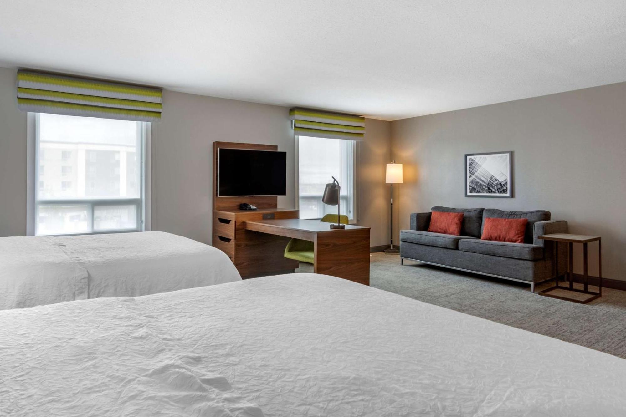 Hampton Inn & Suites Edmonton/West Bagian luar foto