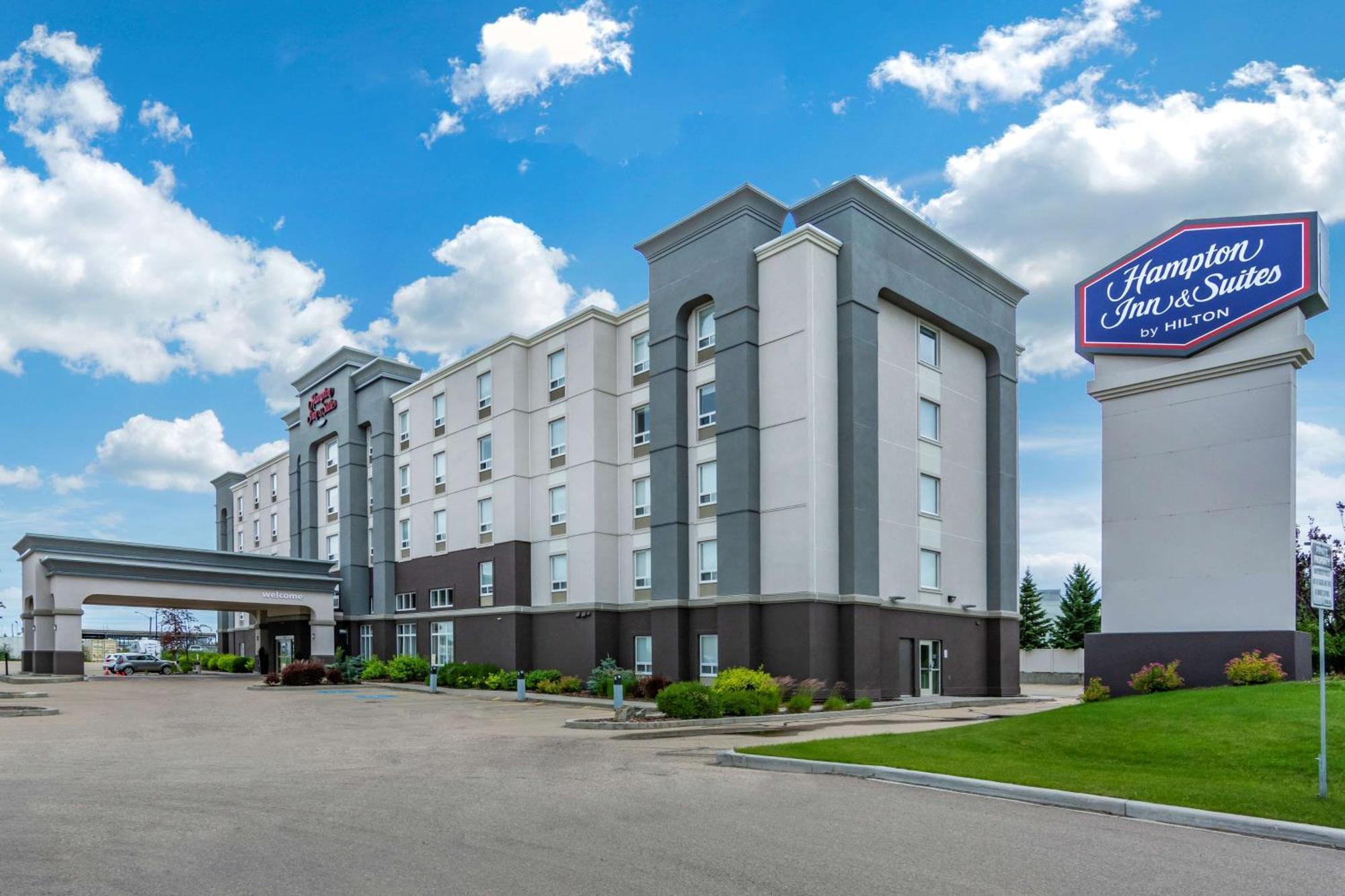 Hampton Inn & Suites Edmonton/West Bagian luar foto