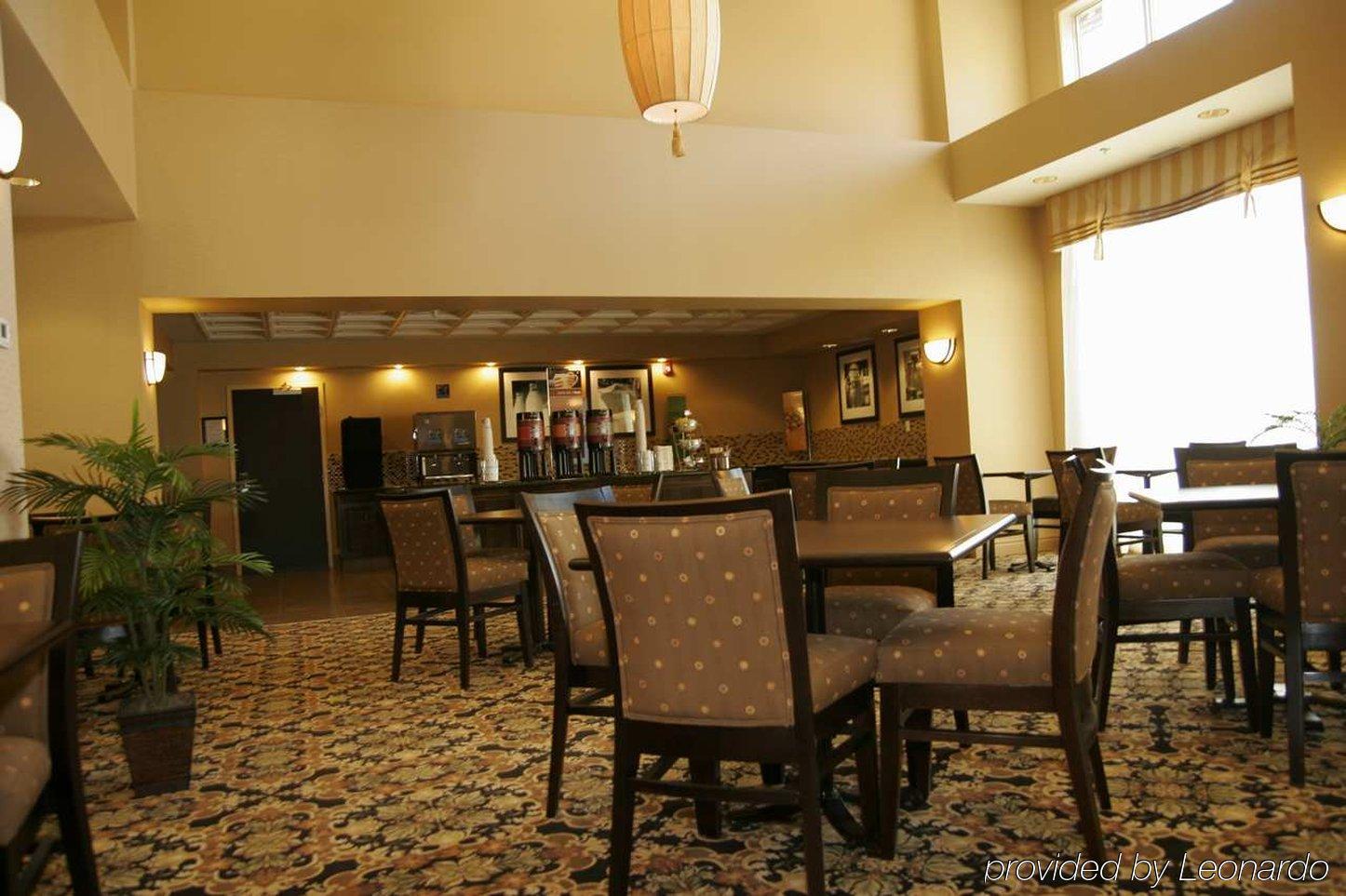 Hampton Inn & Suites Edmonton/West Bagian luar foto