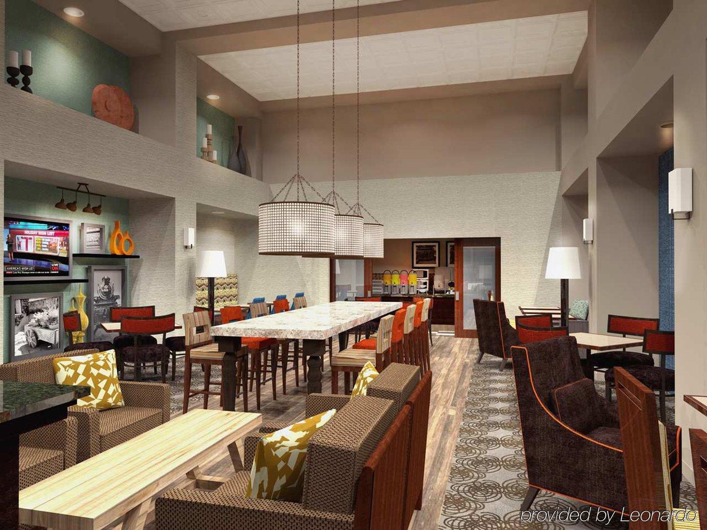 Hampton Inn & Suites Edmonton/West Bagian luar foto